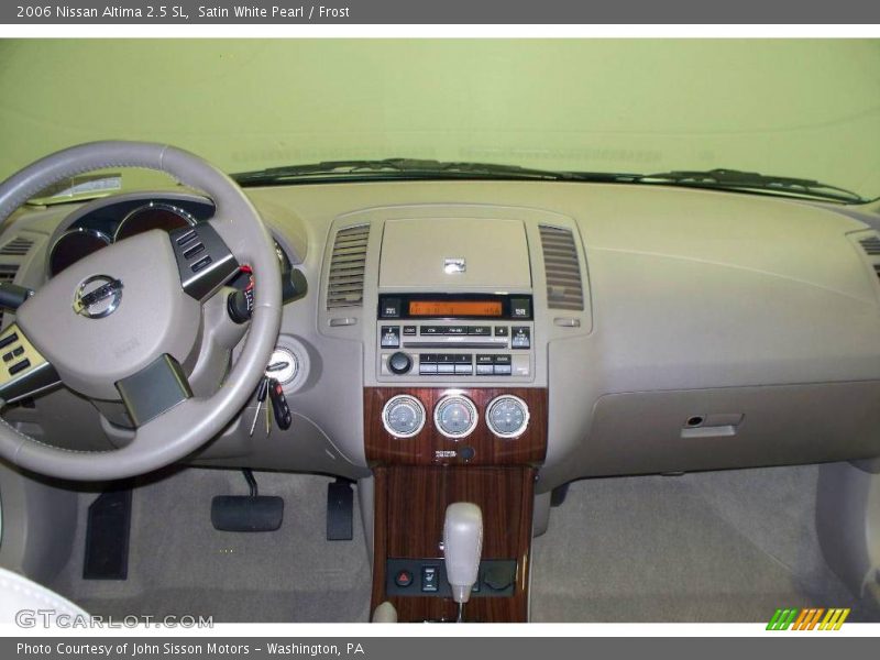 Satin White Pearl / Frost 2006 Nissan Altima 2.5 SL