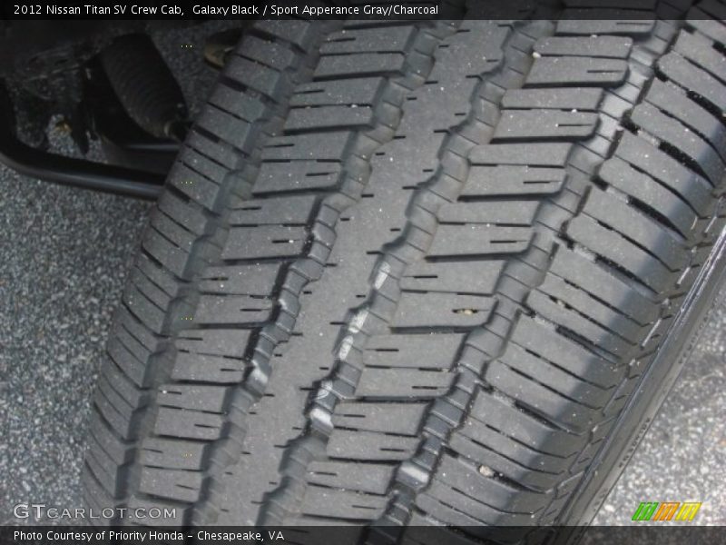 Galaxy Black / Sport Apperance Gray/Charcoal 2012 Nissan Titan SV Crew Cab