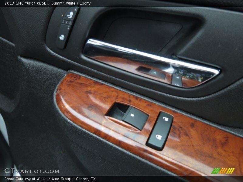 Summit White / Ebony 2013 GMC Yukon XL SLT