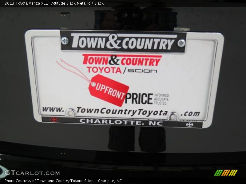 Attitude Black Metallic / Black 2013 Toyota Venza XLE