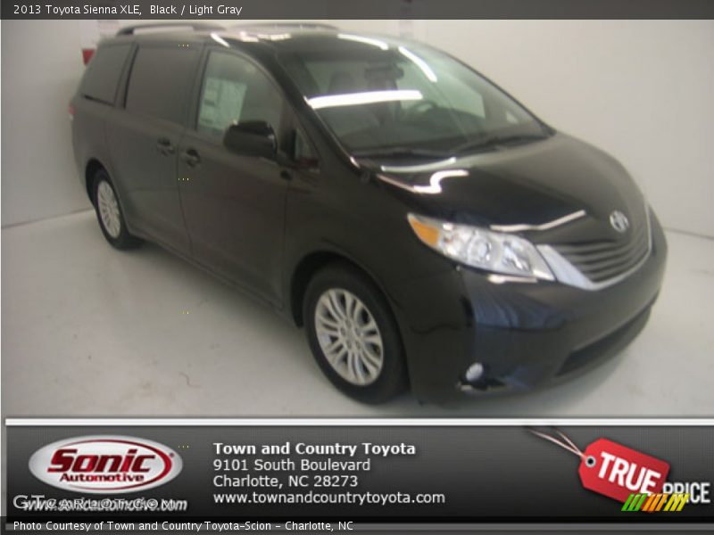 Black / Light Gray 2013 Toyota Sienna XLE