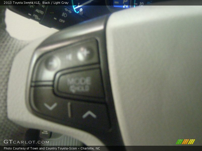 Black / Light Gray 2013 Toyota Sienna XLE