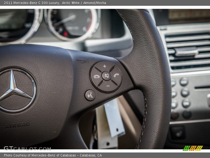 Arctic White / Almond/Mocha 2011 Mercedes-Benz C 300 Luxury