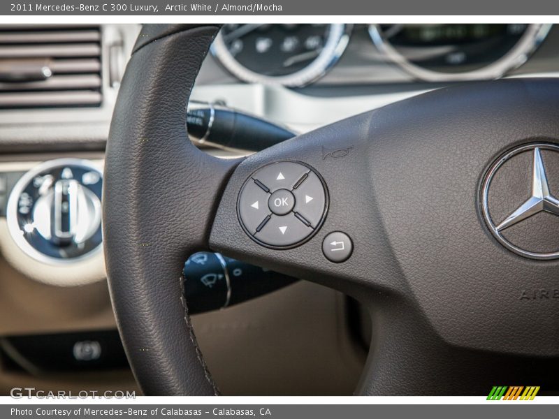 Arctic White / Almond/Mocha 2011 Mercedes-Benz C 300 Luxury