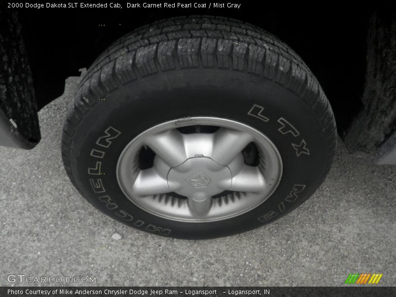 Dark Garnet Red Pearl Coat / Mist Gray 2000 Dodge Dakota SLT Extended Cab