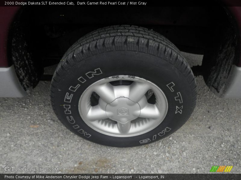 Dark Garnet Red Pearl Coat / Mist Gray 2000 Dodge Dakota SLT Extended Cab