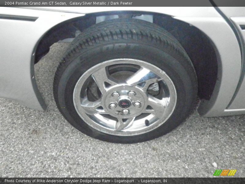 Galaxy Silver Metallic / Dark Pewter 2004 Pontiac Grand Am GT Sedan