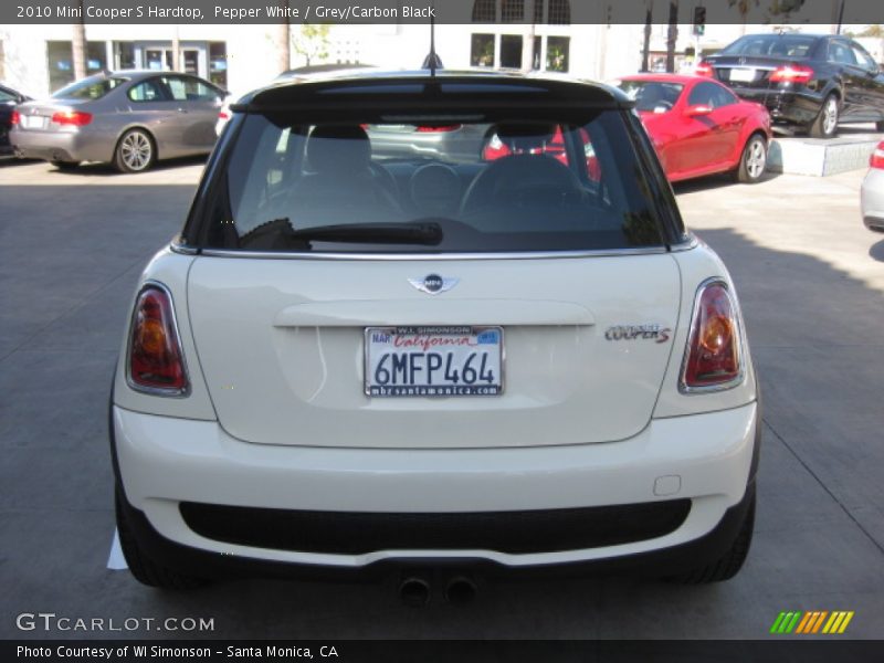 Pepper White / Grey/Carbon Black 2010 Mini Cooper S Hardtop