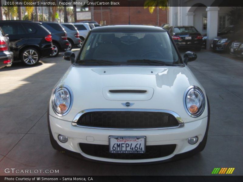 Pepper White / Grey/Carbon Black 2010 Mini Cooper S Hardtop