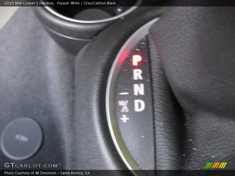 Pepper White / Grey/Carbon Black 2010 Mini Cooper S Hardtop