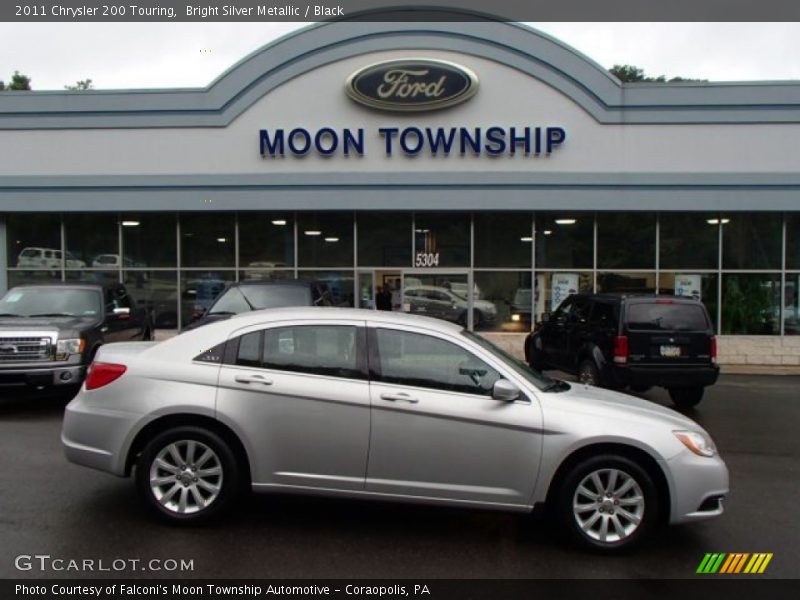 Bright Silver Metallic / Black 2011 Chrysler 200 Touring