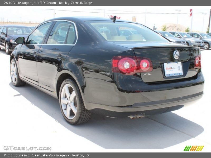 Black / Cornsilk Beige 2010 Volkswagen Jetta TDI Sedan
