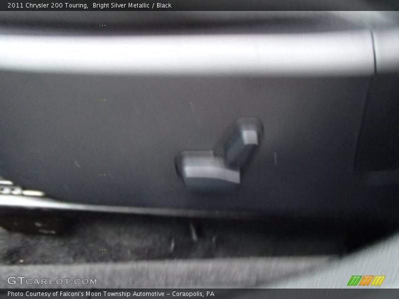 Bright Silver Metallic / Black 2011 Chrysler 200 Touring