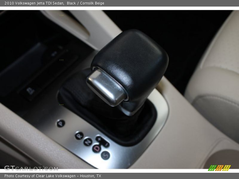 Black / Cornsilk Beige 2010 Volkswagen Jetta TDI Sedan