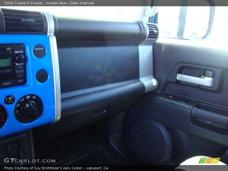 Voodoo Blue / Dark Charcoal 2009 Toyota FJ Cruiser