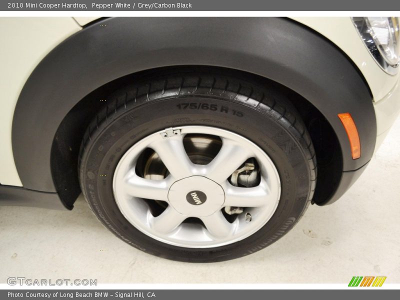 Pepper White / Grey/Carbon Black 2010 Mini Cooper Hardtop