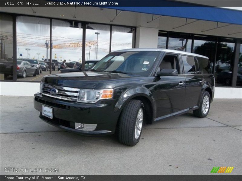 Tuxedo Black Metallic / Medium Light Stone 2011 Ford Flex SEL