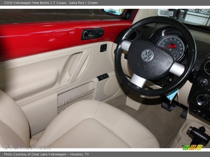 Salsa Red / Cream 2009 Volkswagen New Beetle 2.5 Coupe