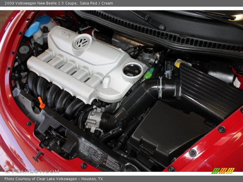 Salsa Red / Cream 2009 Volkswagen New Beetle 2.5 Coupe