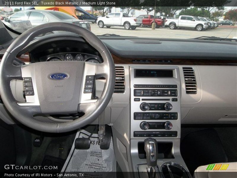 Tuxedo Black Metallic / Medium Light Stone 2011 Ford Flex SEL