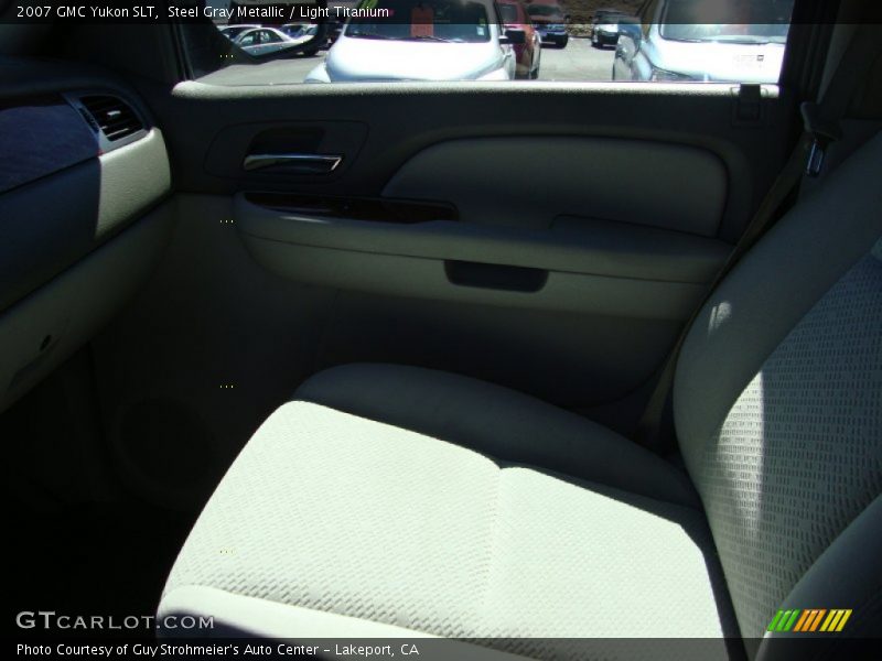 Steel Gray Metallic / Light Titanium 2007 GMC Yukon SLT