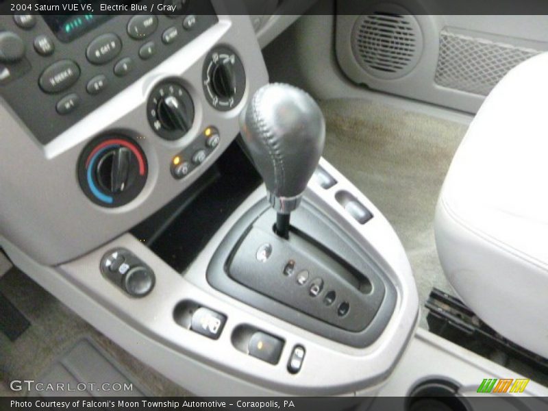 Electric Blue / Gray 2004 Saturn VUE V6