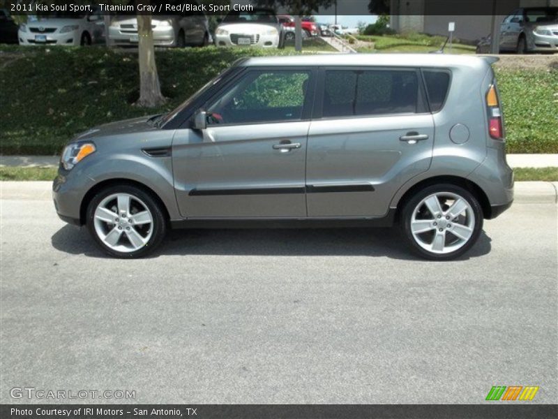 Titanium Gray / Red/Black Sport Cloth 2011 Kia Soul Sport