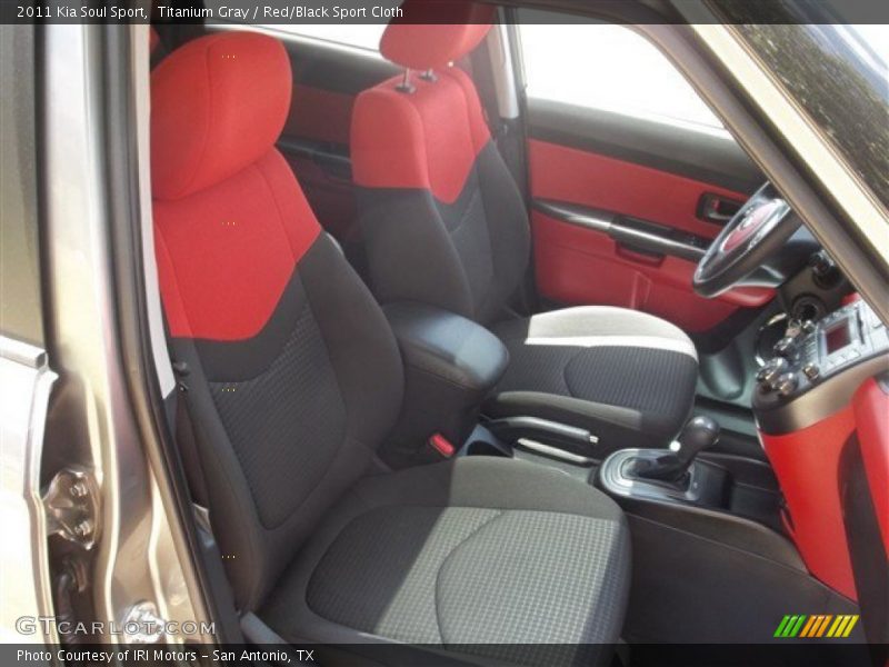 Titanium Gray / Red/Black Sport Cloth 2011 Kia Soul Sport