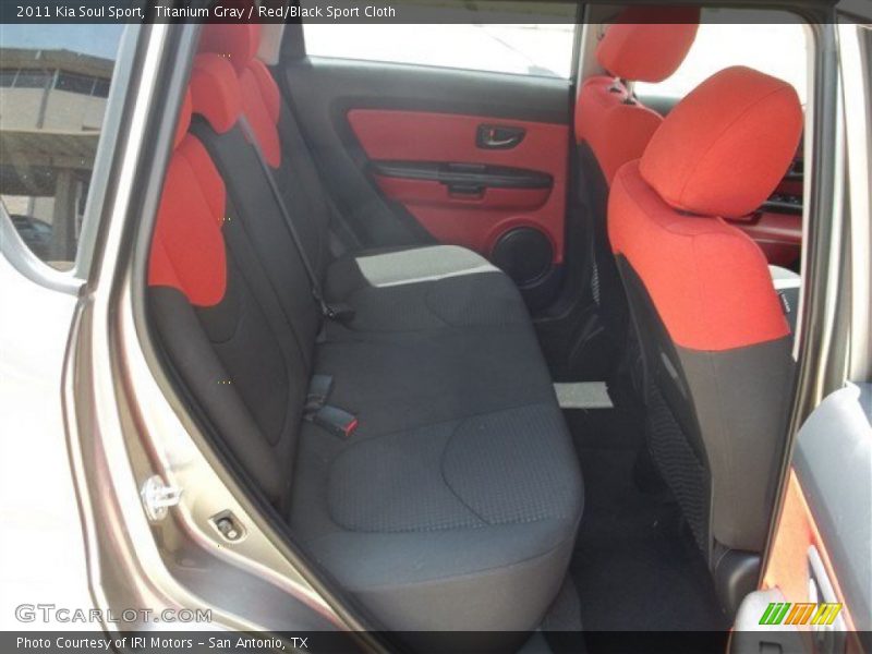 Titanium Gray / Red/Black Sport Cloth 2011 Kia Soul Sport