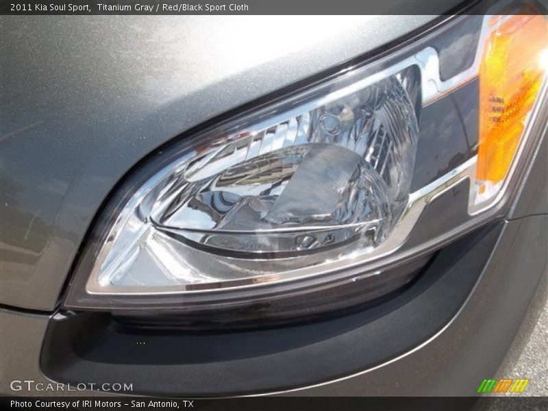 Titanium Gray / Red/Black Sport Cloth 2011 Kia Soul Sport