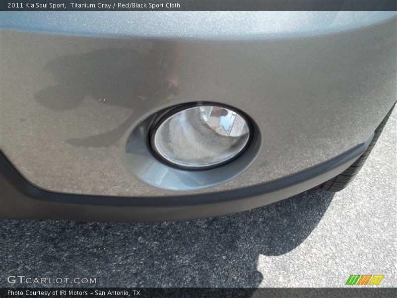Titanium Gray / Red/Black Sport Cloth 2011 Kia Soul Sport