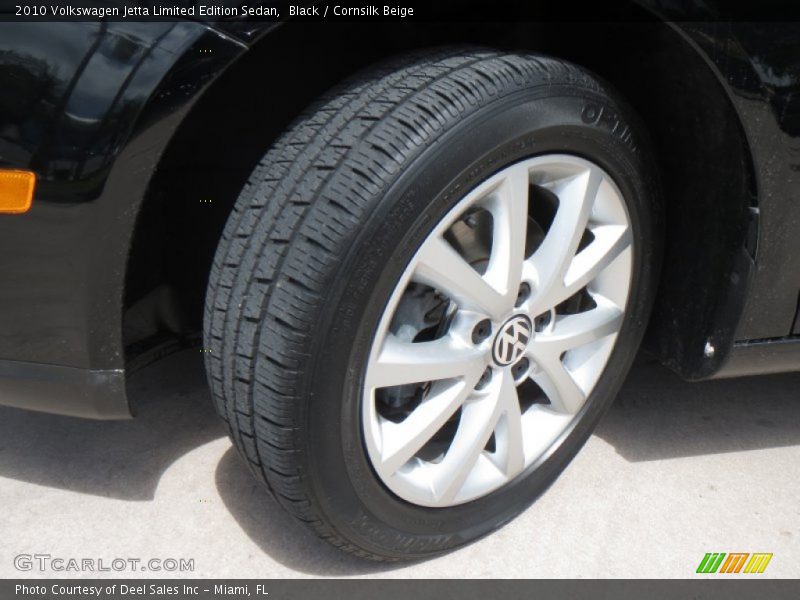 Black / Cornsilk Beige 2010 Volkswagen Jetta Limited Edition Sedan