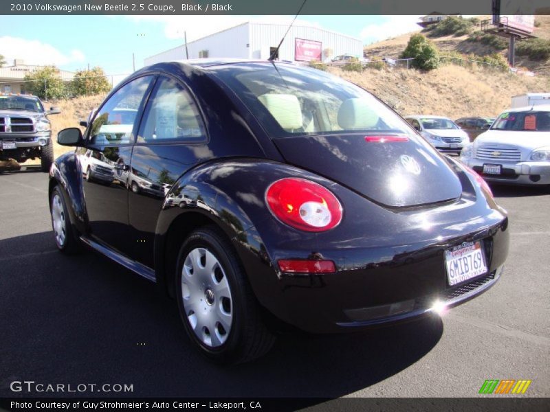 Black / Black 2010 Volkswagen New Beetle 2.5 Coupe