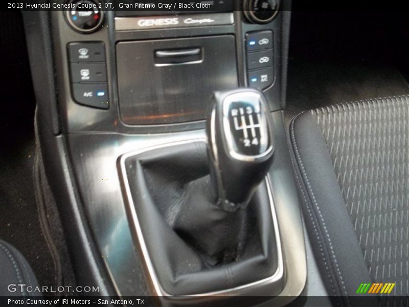 Gran Premio Gray / Black Cloth 2013 Hyundai Genesis Coupe 2.0T