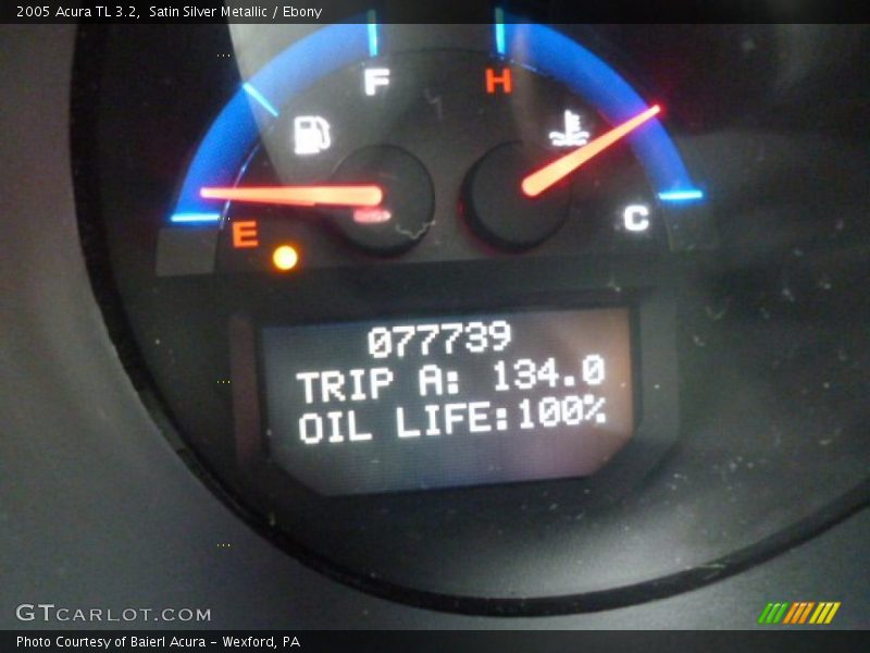 Satin Silver Metallic / Ebony 2005 Acura TL 3.2