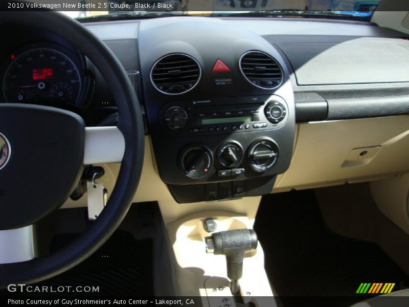 Black / Black 2010 Volkswagen New Beetle 2.5 Coupe