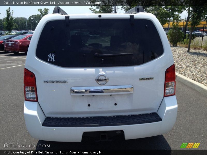 Avalanche White / Cafe Latte 2011 Nissan Pathfinder Silver 4x4