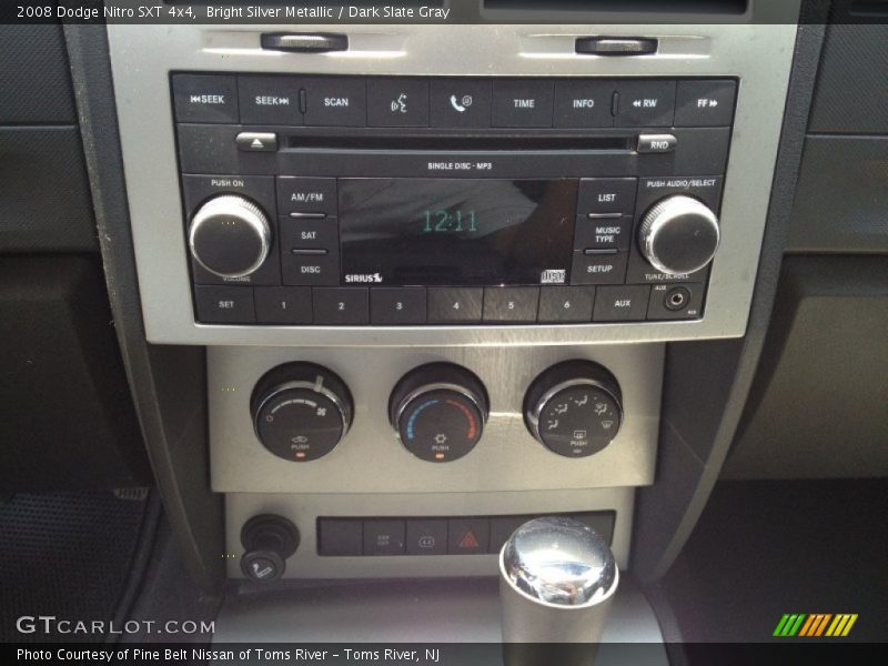 Bright Silver Metallic / Dark Slate Gray 2008 Dodge Nitro SXT 4x4
