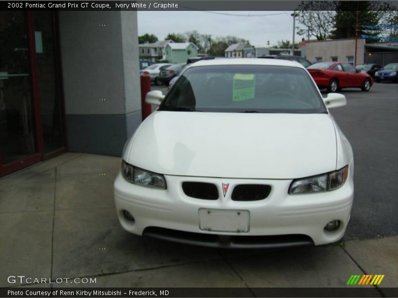 Ivory White / Graphite 2002 Pontiac Grand Prix GT Coupe