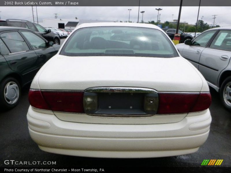 White / Taupe 2002 Buick LeSabre Custom