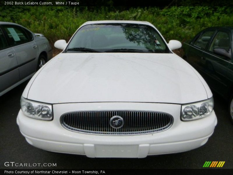 White / Taupe 2002 Buick LeSabre Custom