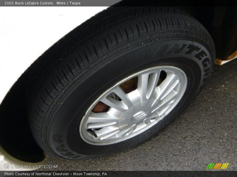 White / Taupe 2002 Buick LeSabre Custom