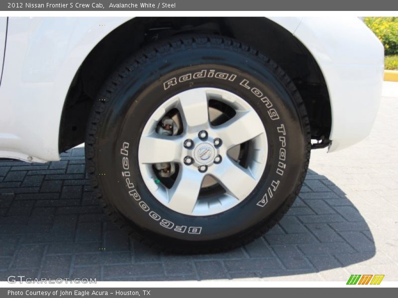 Avalanche White / Steel 2012 Nissan Frontier S Crew Cab