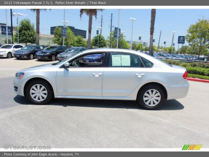 Reflex Silver Metallic / Titan Black 2013 Volkswagen Passat 2.5L S