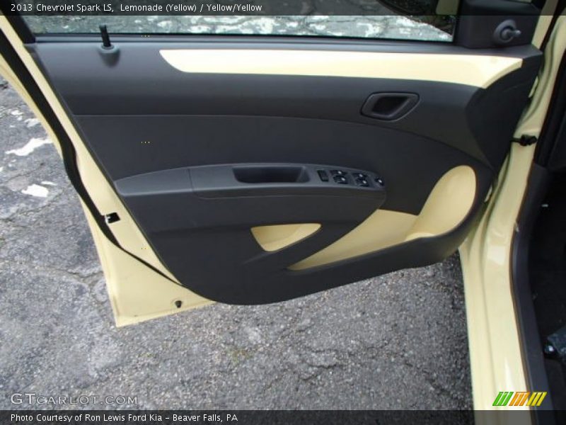 Lemonade (Yellow) / Yellow/Yellow 2013 Chevrolet Spark LS