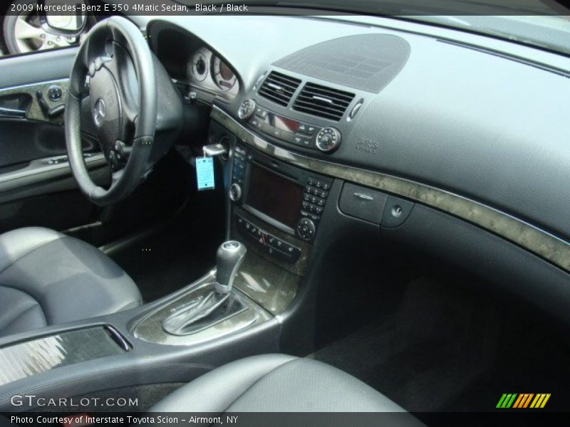Black / Black 2009 Mercedes-Benz E 350 4Matic Sedan