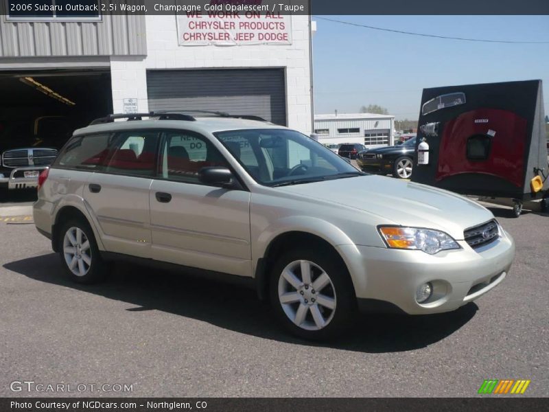 Champagne Gold Opalescent / Taupe 2006 Subaru Outback 2.5i Wagon