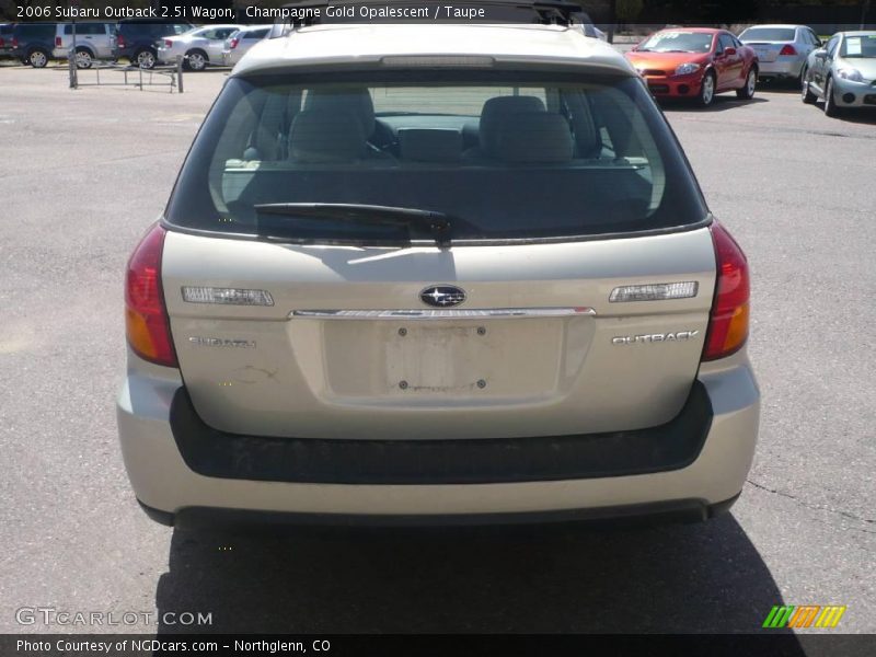 Champagne Gold Opalescent / Taupe 2006 Subaru Outback 2.5i Wagon