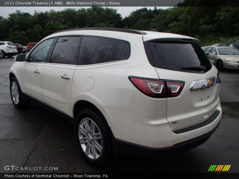 White Diamond Tricoat / Ebony 2013 Chevrolet Traverse LT AWD
