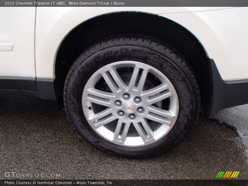 White Diamond Tricoat / Ebony 2013 Chevrolet Traverse LT AWD